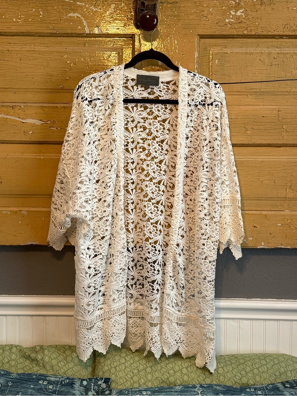 Anthropologie White Crochet Lace Kimono/Cardigan